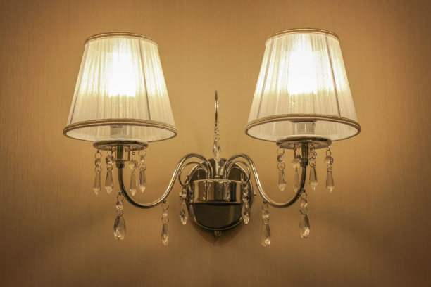 墙壁烛台上图片下载