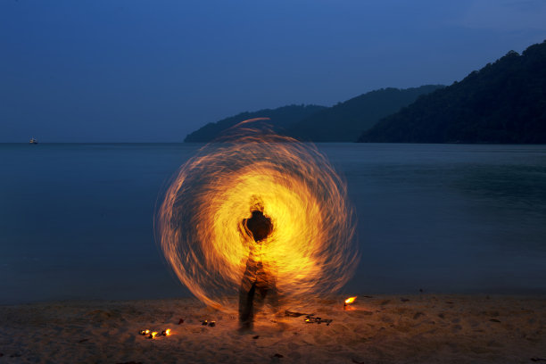 消防表演是一组表演艺术图片下载