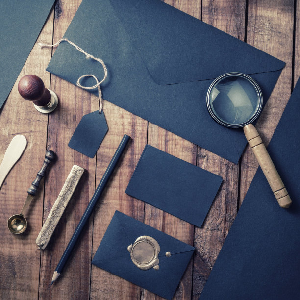 黑色文具组图片下载