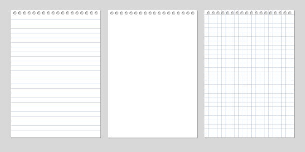 一组四个真实的矢量插图的空白页的正方形和横格纸从一个块孤立的灰色背景阴影图片下载