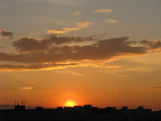 城市中的日落图片下载