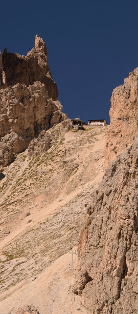 萨斯索隆人，意大利人图片下载