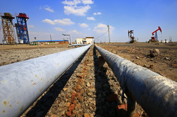 油管和阀门图片下载