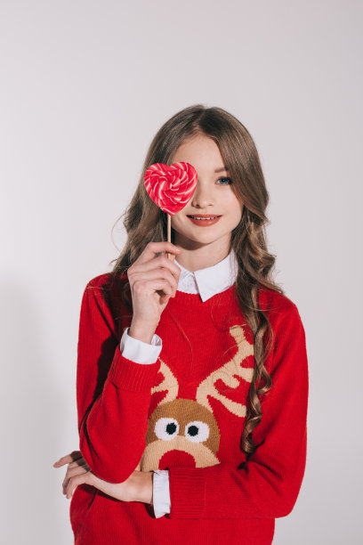 手持糖果的少女图片下载