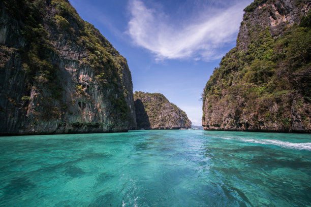 美丽的泰国玛雅湾。图片下载