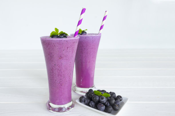 蓝莓冰沙图片下载