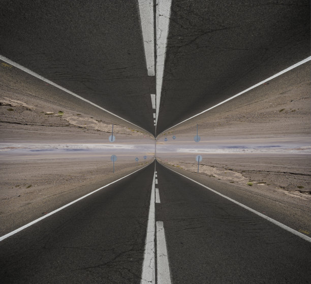 在阿塔卡马沙漠中通往无限的抽象道路图片下载