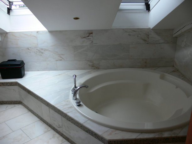 现代Bade-Zimmer图片下载