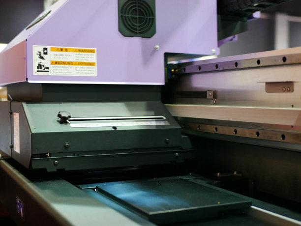 在乙烯基横幅上打印大型喷墨打印机图片下载