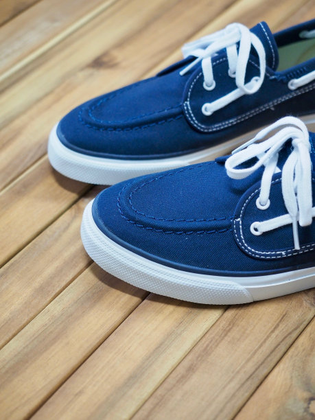 海军夏季运动鞋图片下载