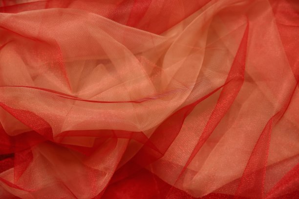 薄纱是一种精致的单宁，用于连衣裙或其他创作增加了很多空间和良好的风格。图片下载