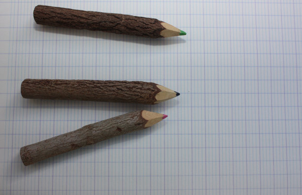 彩色铅笔图片下载