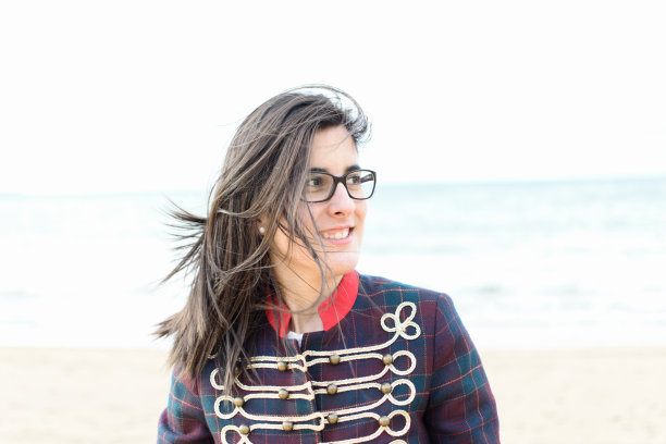 她生日那天非常快乐图片下载