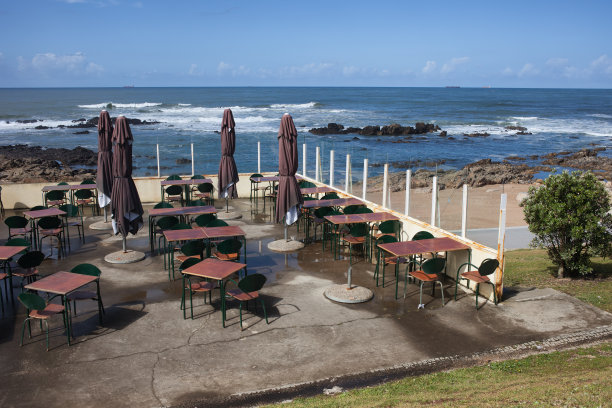 波尔图的户外咖啡馆和餐厅图片下载