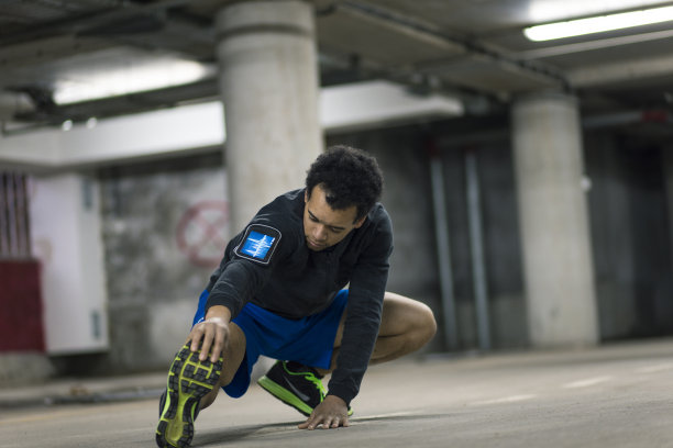 是跑步的时候了图片下载