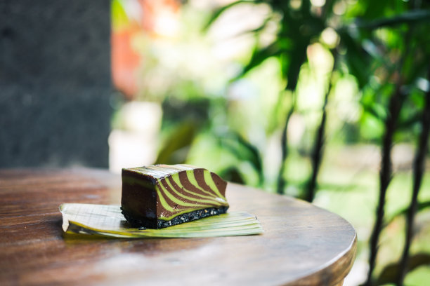 生薄荷巧克力大理石慕斯蛋糕图片下载