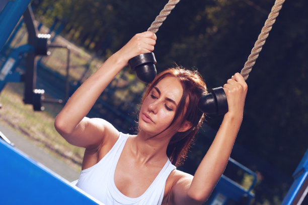 室外健身器材图片素材ID：315073302