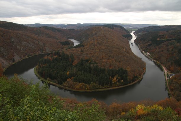 萨尔斯莱夫，德国萨尔河图片下载