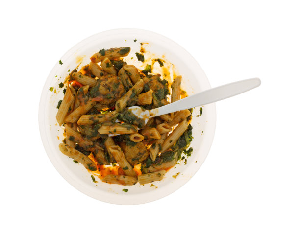 肉丸意大利面和菠菜电视晚餐用叉子图片下载