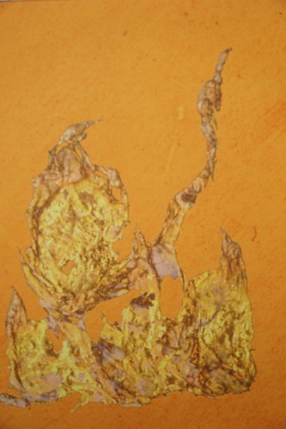 缆绳上有金属飞溅物图片下载