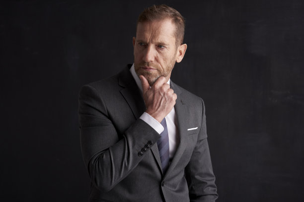 高级商人肖像图片下载