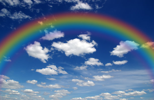 天空中的彩虹图片下载