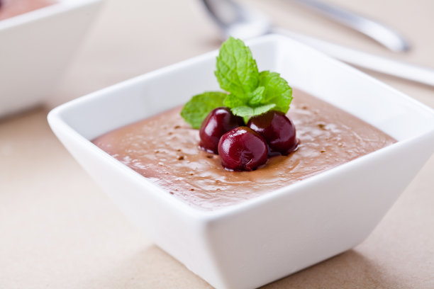 自制巧克力慕斯杯图片下载