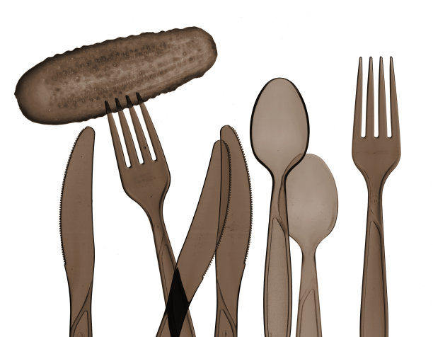 叉子，勺子，刀和黄瓜剪影图片下载