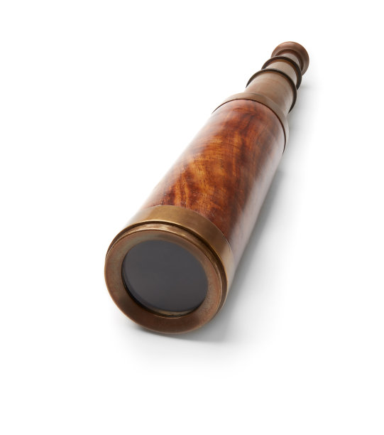 白色的复古望远镜素材图片