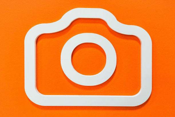 家用电器店墙上的相机图标图片下载