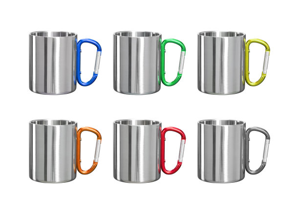 不锈钢杯在孤立的背景与剪切路径。锡杯和处理夹为您的设计。图片下载