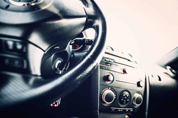 汽车驾驶舱图片下载