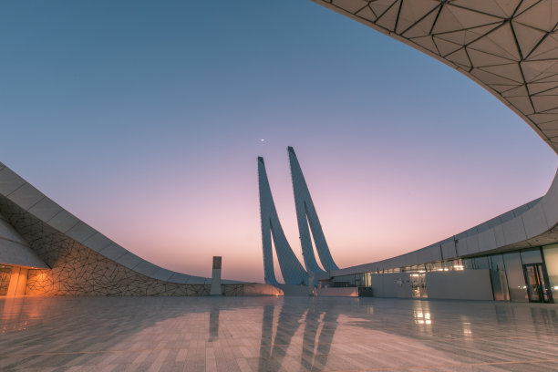 卡塔尔多哈卡塔尔基金会清真寺景色图片下载