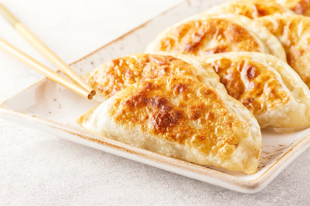 亚洲风味饺子小吃拼盘素材图片