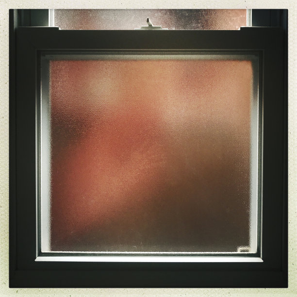 半透明的窗口图片下载