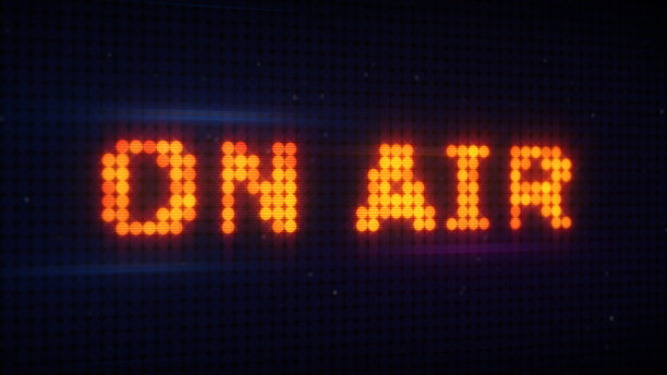 在录音室的空中信号图片下载