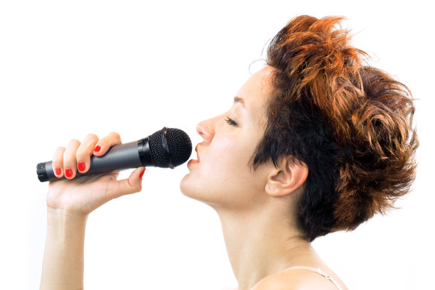 卡拉ok女孩唱歌图片下载