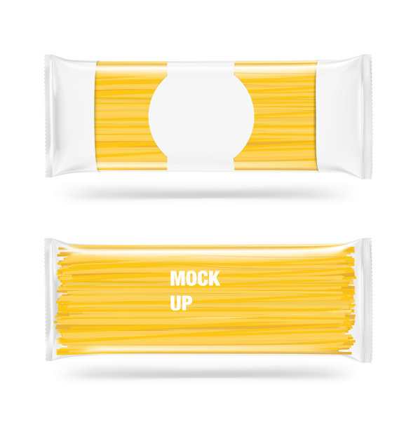白色背景上孤立的意大利面枕头袋模型。图片下载