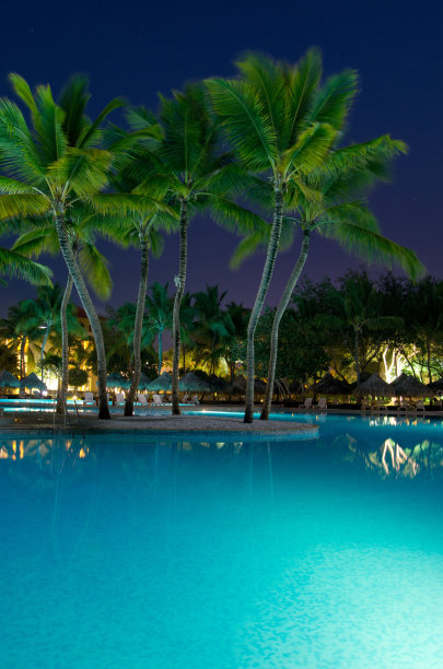 游泳池图片下载