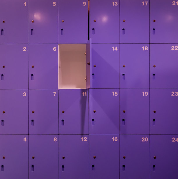 室内的储物柜图片下载