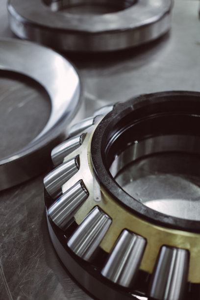 工业桶轴承的组装部件素材图片
