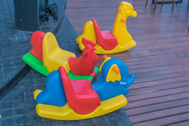 摇摆木马玩具图片下载