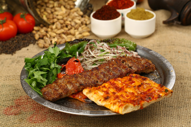 土耳其阿达纳乌尔法烤肉串图片下载