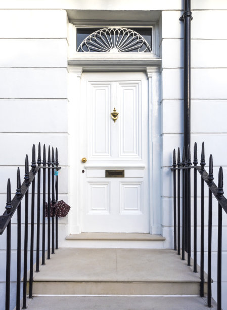 传统门18世纪乔治城别墅，伦敦图片下载