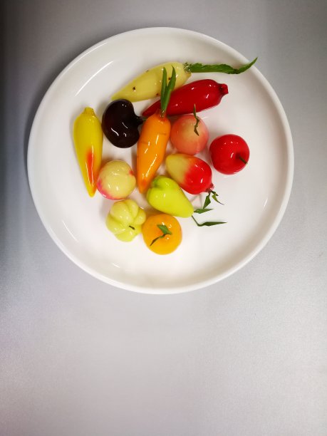 水果形状的杯子豆果冻或可删除的仿水果泰国甜点图片下载