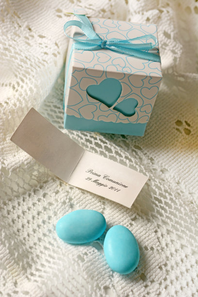 第一次用缎带领圣礼图片下载