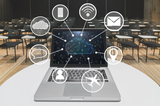 云上电脑笔记本电脑和技术图标的概念图片下载