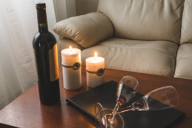 浪漫的周末图片下载