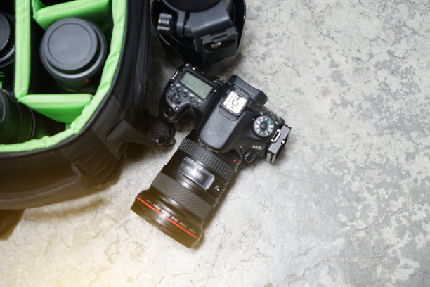 包和用具摄影俯视图图片下载