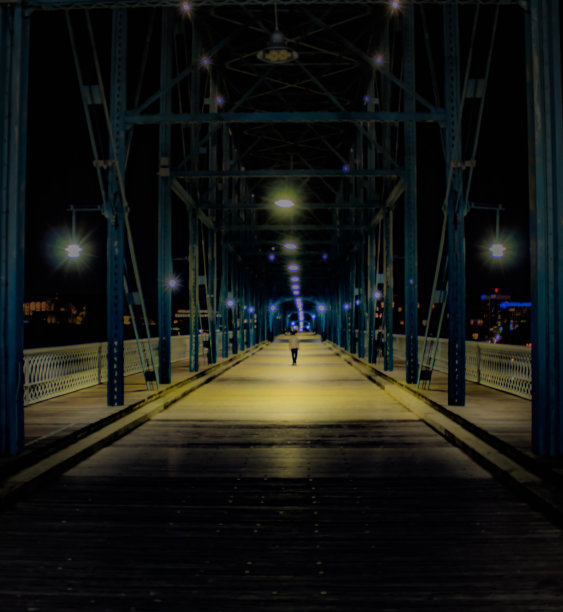 步行桥晚上图片下载